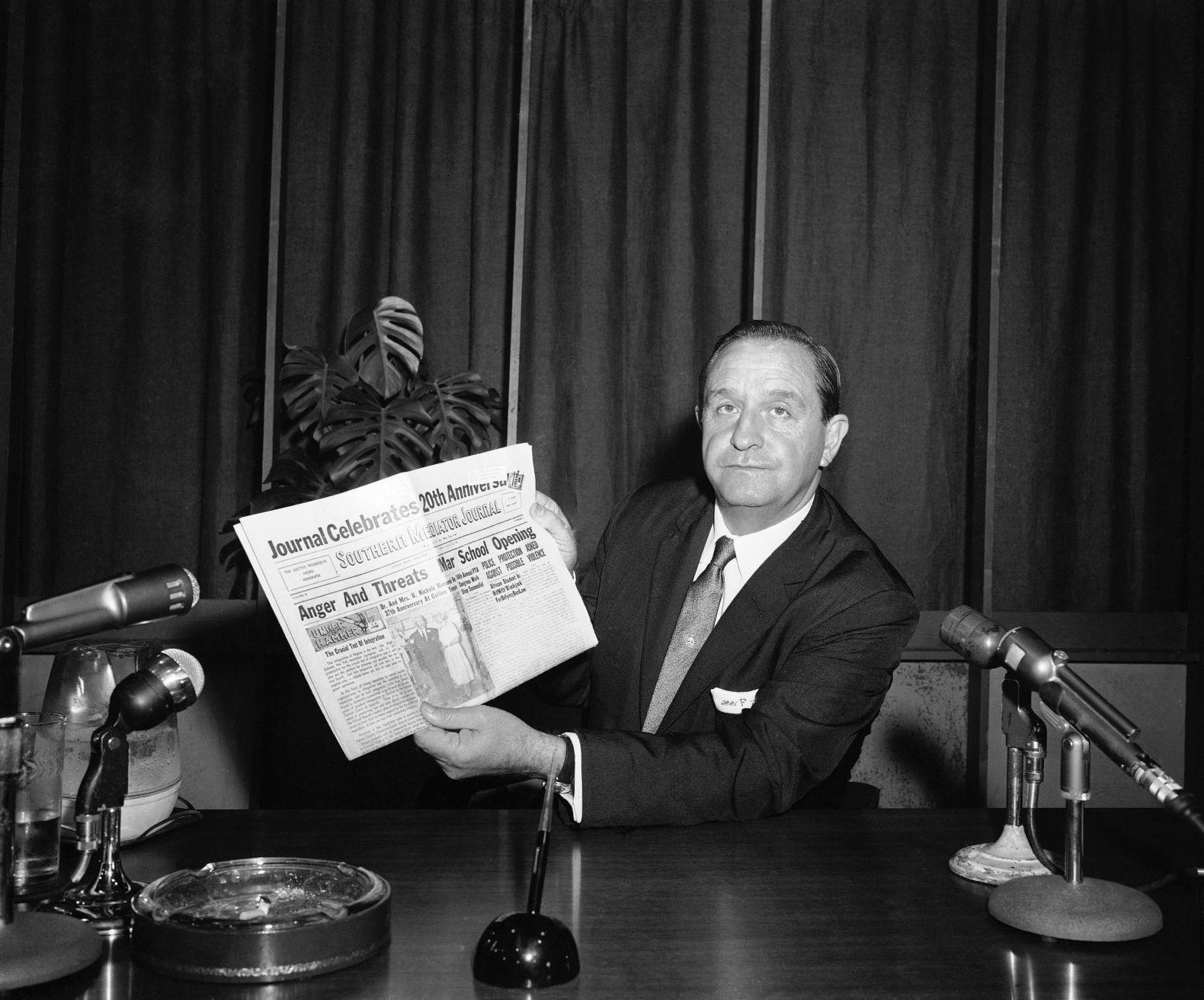 1957: Integration Faubus